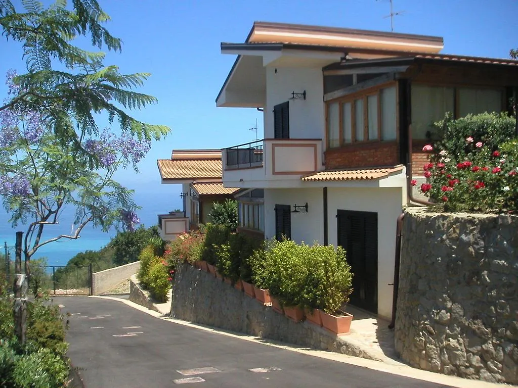 Residence Galati Capo dʼOrlando