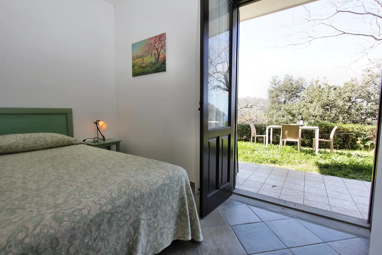 Residence Galati Capo dʼOrlando Aparthotel